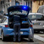 Milano, possibile omicidio-suidicio