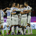 Calcio: Inter travolgente, cinque reti alla Salernitana e mini fuga