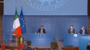 Covid, Draghi: “No lockdown per i non vaccinati”