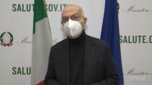 Covid, Rezza: “Con Omicron e Delta a Natale precauzioni e più richiami”