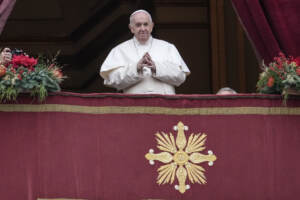 Natale, il messaggio del Papa: “Vaccini alle popolazioni più bisognose”
