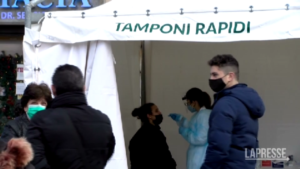 Covid, anche in Calabria è caccia ai tamponi