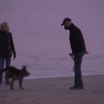 Usa, Joe Biden porta a spasso il cane Commander