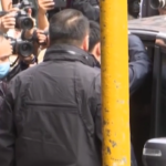 Hong Kong, la polizia irrompe nella sede di Stand News: sei arresti