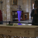 Sudafrica, in centinaia alla camera ardente di Tutu