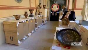 Duecento opere d’arte trafugate tornano in Italia dagli Stati Uniti: valgono 10 milioni di euro