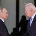 Ucraina, Mosca: “Non previsti contatti Biden-Putin”