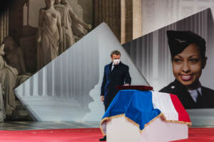 Macron to run again for French presidency, bouyed by leadership performance during Ukraine crisis