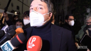 Renzi: “Beppe Grillo quando parla di vaccini e di scienza è un pericolo pubblico”