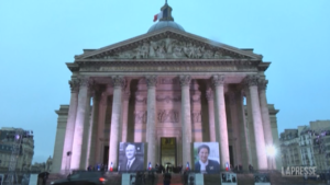 Ue: omaggio di Macron e von der Leyen a Veil e Monnet
