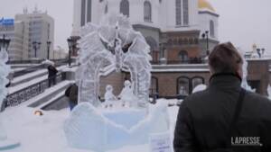 Russia: le sculture di ghiaccio dedicate alla Natività di Cristo