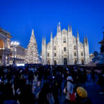 Milano, aggressione in piazza Duomo a Capodanno: si indaga su altri episodi