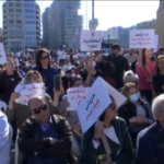 Libano, proteste contro le restrizioni anti Covid a Beirut