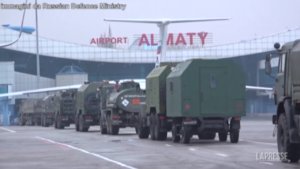 Kazakistan, la Russia invia altre truppe