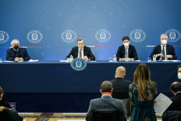 Conferenza stampa del Presidente del Consiglio Mario Draghi