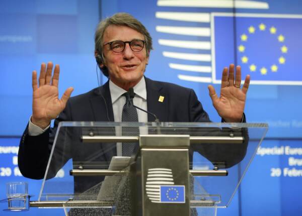Sassoli, un 'uomo buono' al servizio di giornalismo e istituzioni europee