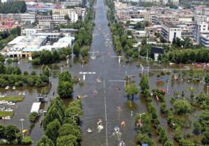 Cina ancora sott'acqua dopo le forte inondazione dei giorni scorsi