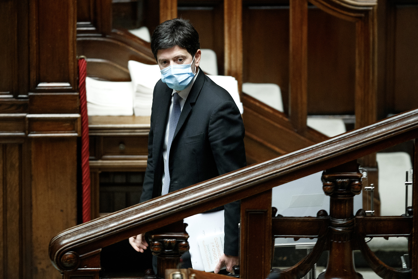 Covid, Speranza: “Governo continua a puntare su Green pass, scaricati 194 milioni di certificati”