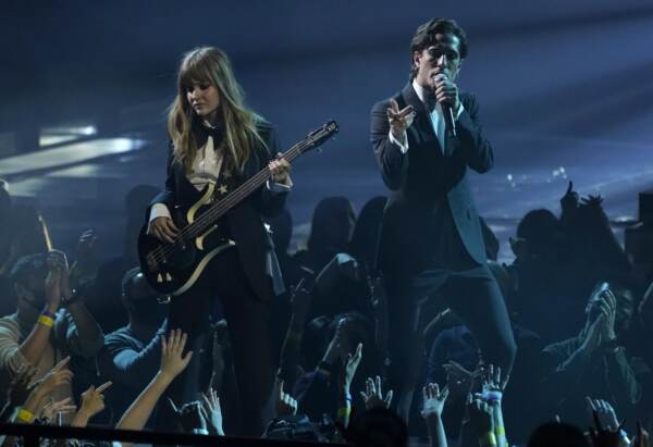 American Music Awards 2021, lo show