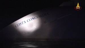 Tv: su Rai2 ‘Costa Concordia – Cronaca di una catastrofe’, dieci anni dopo la tragedia