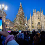 Milano: aggressioni Duomo, convalidato il fermo del 18enne