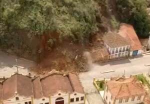 Brasile, un’enorme frana distrugge un palazzo storico