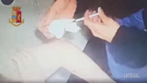 Palermo: falsi vaccini anti Covid, arrestata infermiera