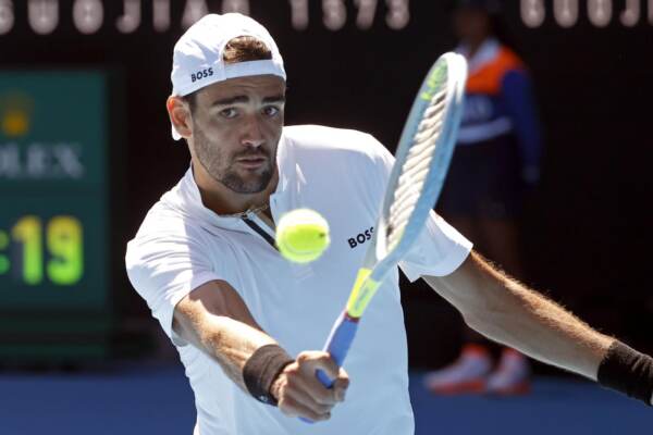 Australian Open, Berrettini ok a primo turno, battuto Nakashima