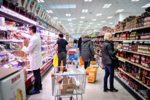 Inflazione, Istat: “Nel 2021 all’1,9%”. Mai così alta dal 2012