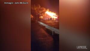 Massachusetts, incendio in una cittadina balneare: almeno 5 edifici distrutti