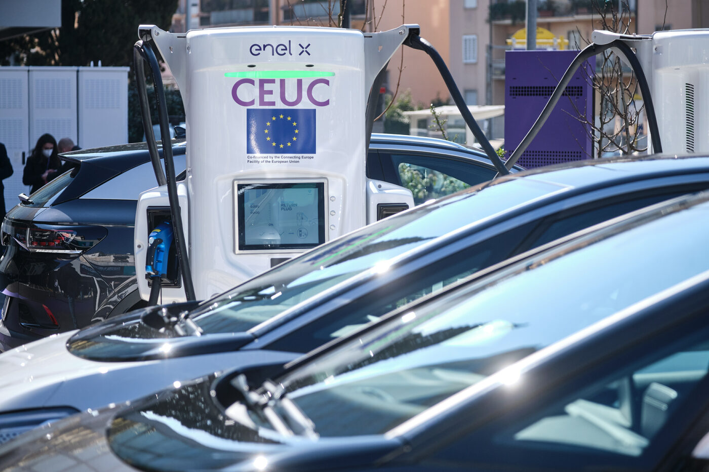 Mobilità: Enel-A2A, accordo interoperabilità per reti ricarica