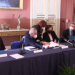 Lamorgese a Napoli con De Luca e Manfredi: “Le sfide si vincono solo facendo gioco di squadra”