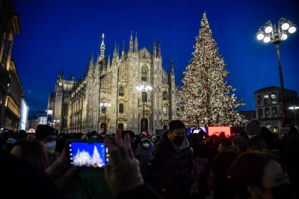 Milano: aggressioni in Duomo, altre ragazze sentite in Procura