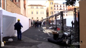 Quirinale, lavori in corso nel parcheggio di Montecitorio per allestire il seggio ‘drive-in’