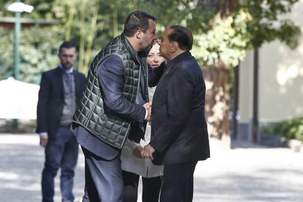 Roma, incontro dei leader di centro destra presso la villa sull’Appia dove risiede Silvio Berlusconi