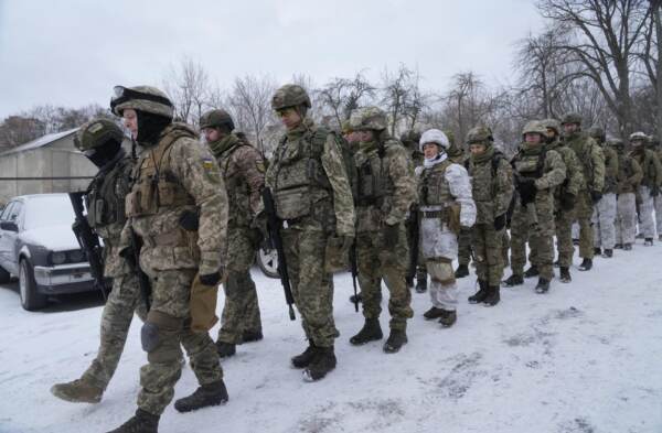 Ucraina, esercitazioni militari a Kiev