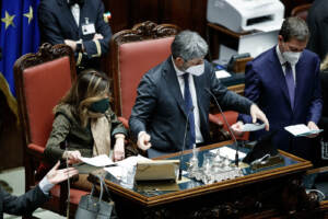 Quirinale, oggi una nuova votazione. Ieri fumata nera al primo scrutinio: 672 le schede bianche