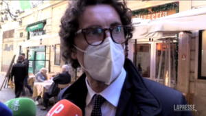 Quirinale, Toninelli: “Si trovi velocemente una soluzione. Draghi resti a Palazzo Chigi”