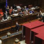 Quirinale, sesta fumata nera. A Mattarella 336 voti. Salvini, Conte e Letta lavorano “per Presidente donna”. No di Renzi e FI a Belloni