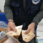 Cagliari, blitz della polizia in un market della droga: tre arresti
