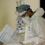 Covid, Agenas: “Terapie intensive scendono al 16%, ricoveri stabili al 30%”