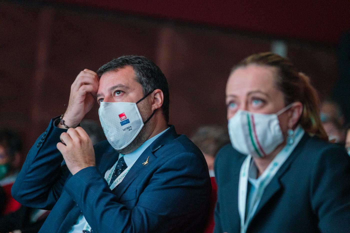 Il Mattarella bis fa implodere le coalizioni, scontro Conte-Di Maio. Meloni: “Centrodestra da rifondare”