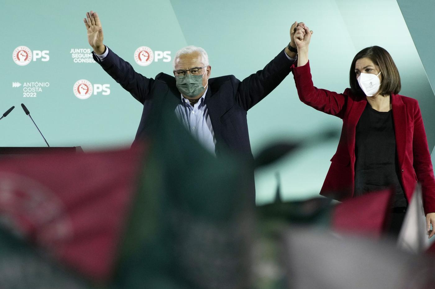 Portogallo: premier Costa ottiene la maggioranza assoluta