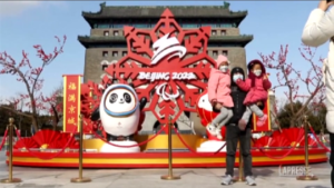 Pechino: i cittadini si preparano a festeggiare il Capodanno e all’inizio dei Giochi invernali