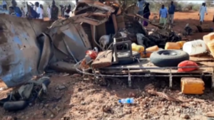 Kenya, attentato in autostrada: almeno 10 morti