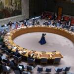 Ucraina: scontro Russia-Usa al Consiglio Onu. Mosca insiste: “Non invaderemo”