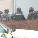 Germania, giovane armato vicino a una scuola ad Amburgo: unità speciali in azione