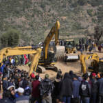 Marocco: il salvataggio del bambino nel pozzo alle ultime fasi