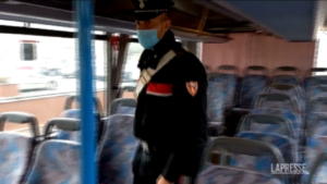 Mantova: minore palpeggiata in bus, 30enne arrestato per violenza sessuale