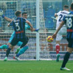 Serie A, Cagliari corsaro con super Pereiro: Atalanta ko 2-1 in casa
